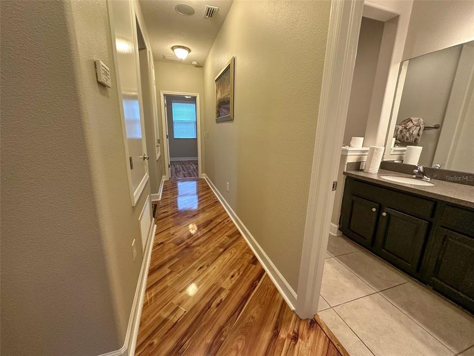 For Sale: $507,500 (4 beds, 2 baths, 2284 Square Feet)