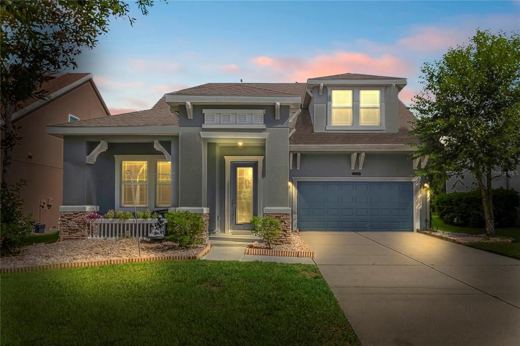 For Sale: $507,500 (4 beds, 2 baths, 2284 Square Feet)