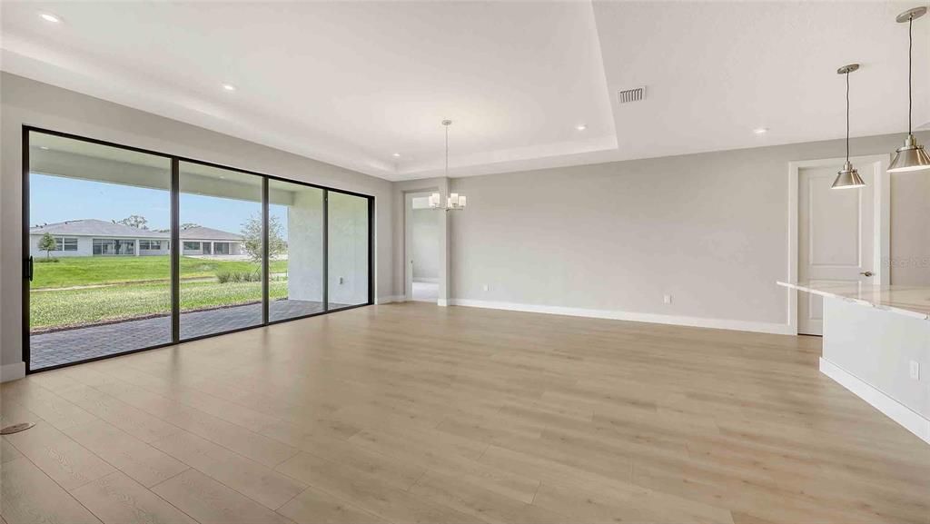 На продажу: $639,990 (3 спален, 3 ванн, 2490 Квадратных фут)