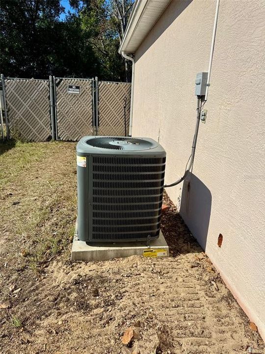 待售: $260,000 (3 贝兹, 2 浴室, 1638 平方英尺)