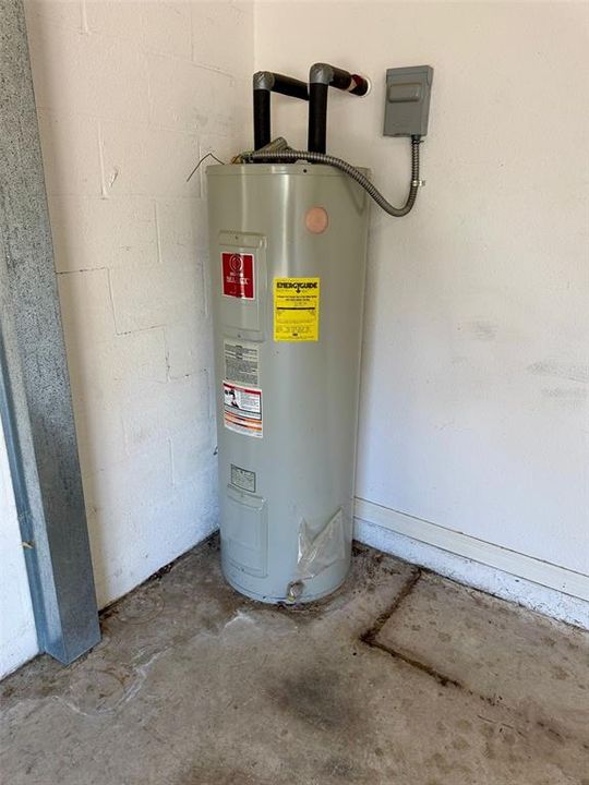 待售: $260,000 (3 贝兹, 2 浴室, 1638 平方英尺)