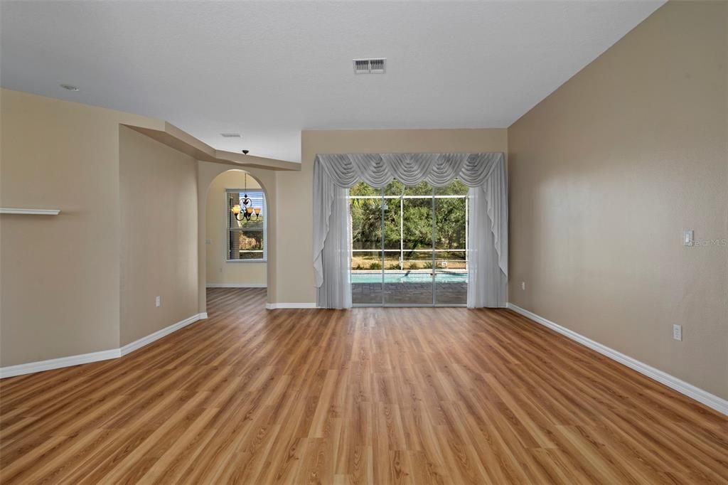 待售: $459,900 (3 贝兹, 3 浴室, 2144 平方英尺)