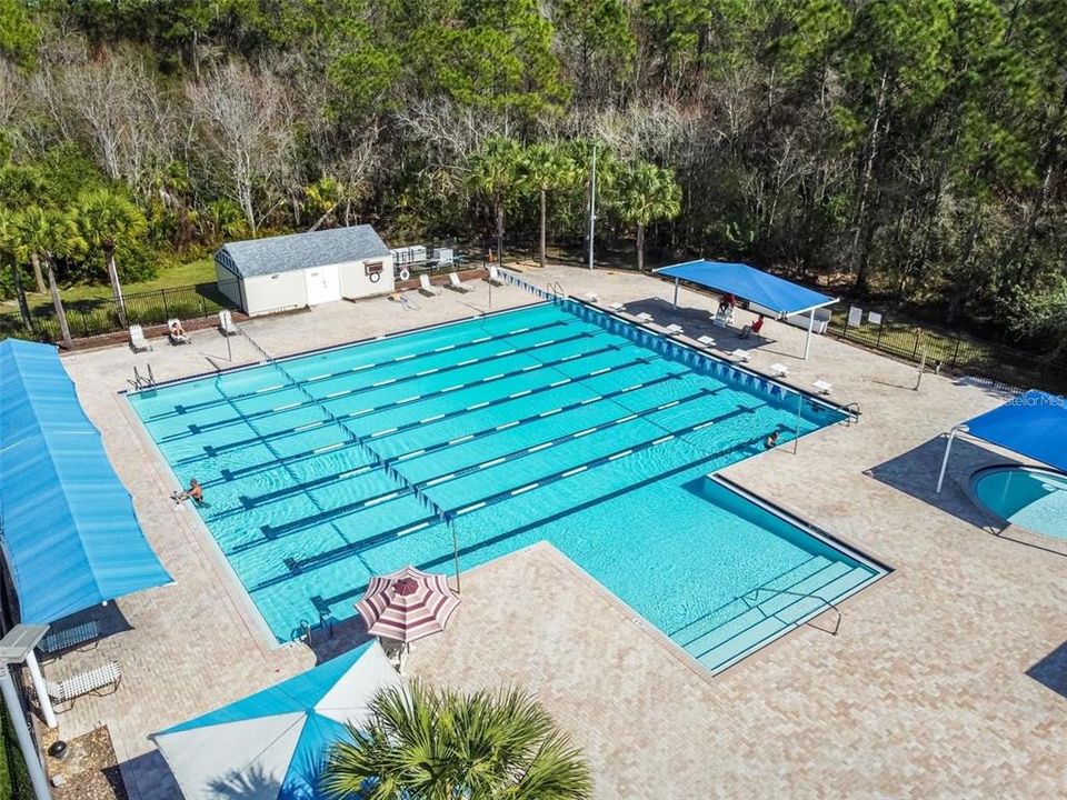 En Venta: $629,000 (4 camas, 2 baños, 2136 Pies cuadrados)