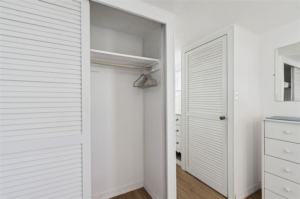 На продажу: $59,900 (1 спален, 1 ванн, 460 Квадратных фут)