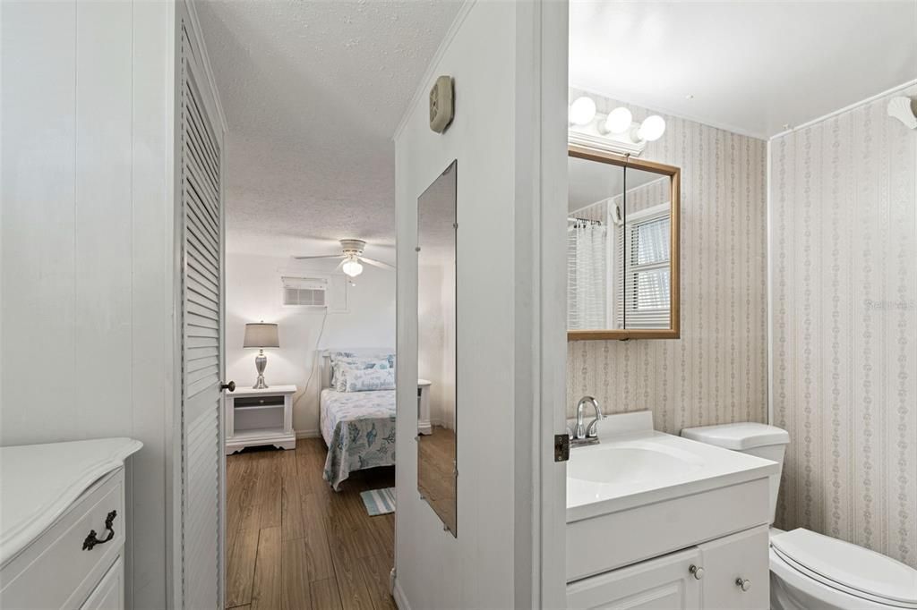 На продажу: $59,900 (1 спален, 1 ванн, 460 Квадратных фут)