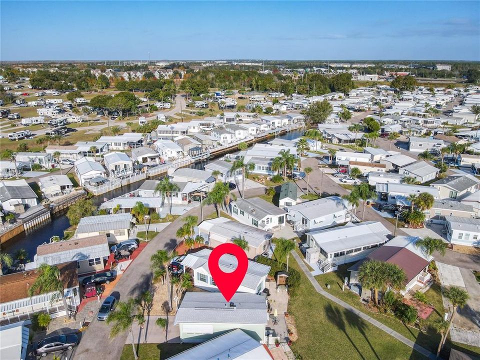 待售: $118,900 (1 贝兹, 1 浴室, 642 平方英尺)