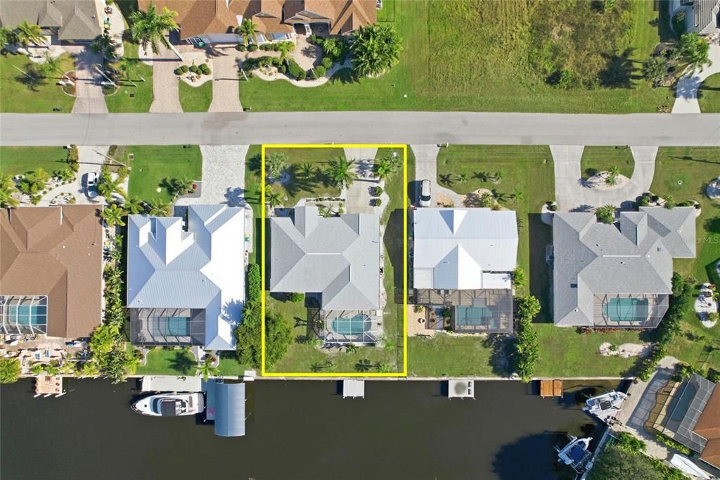 На продажу: $524,900 (4 спален, 2 ванн, 2000 Квадратных фут)