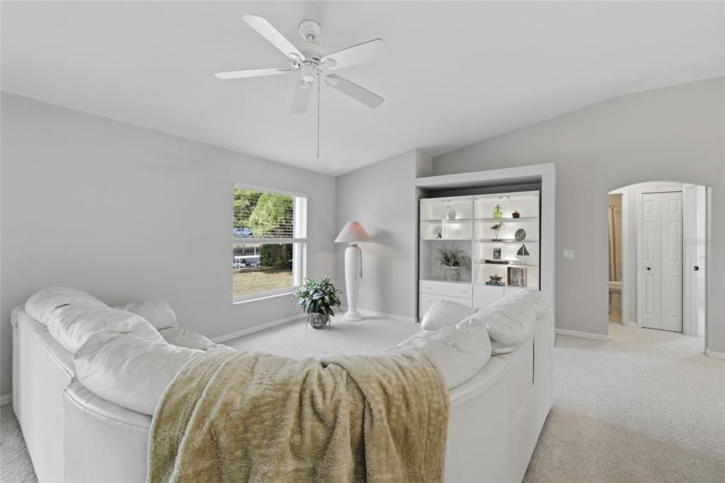 На продажу: $524,900 (4 спален, 2 ванн, 2000 Квадратных фут)