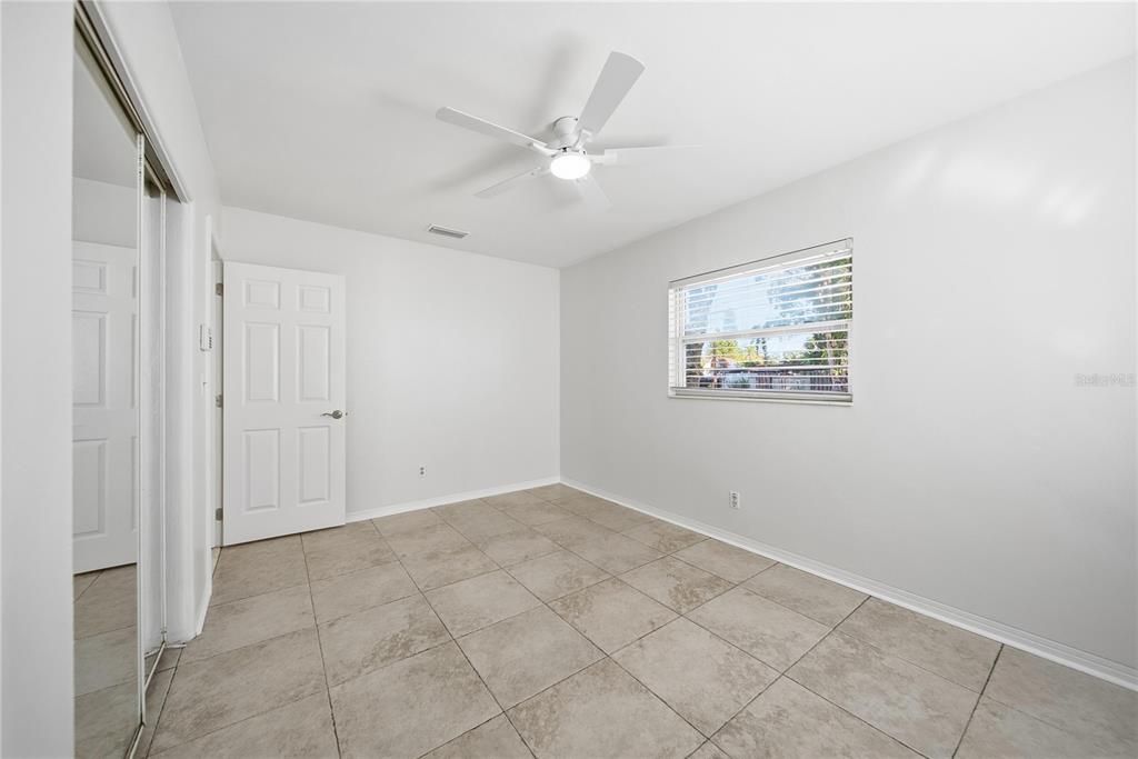 For Sale: $310,000 (3 beds, 1 baths, 816 Square Feet)