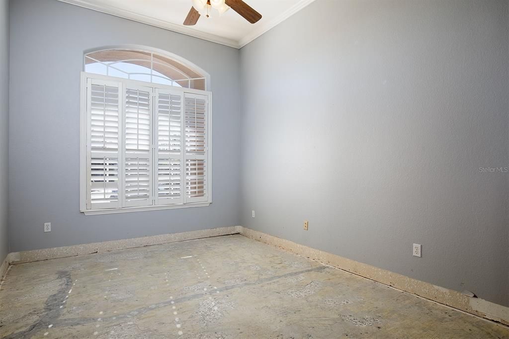 待售: $379,900 (4 贝兹, 2 浴室, 2732 平方英尺)