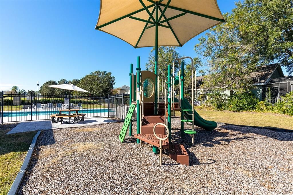 待售: $379,900 (4 贝兹, 2 浴室, 2732 平方英尺)