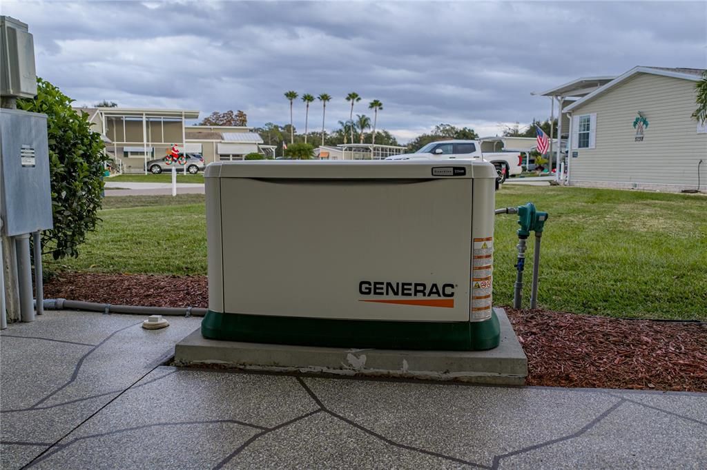 На продажу: $280,000 (2 спален, 2 ванн, 1680 Квадратных фут)