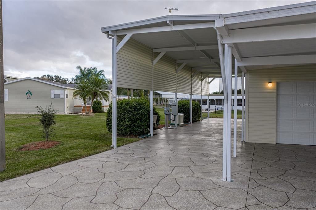 На продажу: $280,000 (2 спален, 2 ванн, 1680 Квадратных фут)