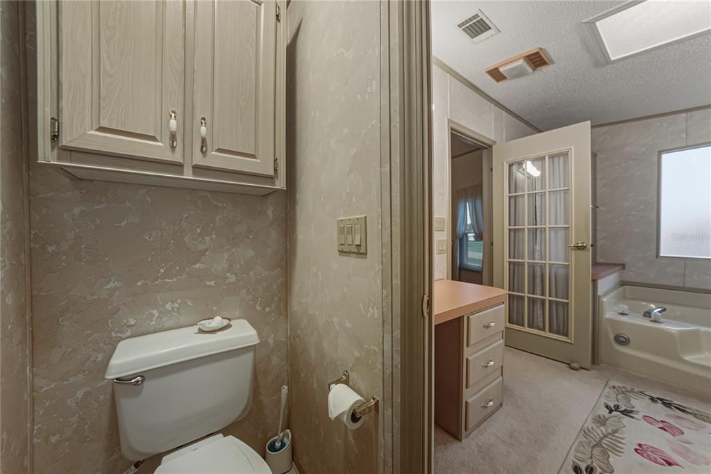 На продажу: $280,000 (2 спален, 2 ванн, 1680 Квадратных фут)