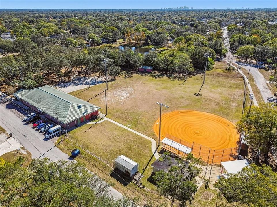 待售: $524,900 (3 贝兹, 3 浴室, 2056 平方英尺)