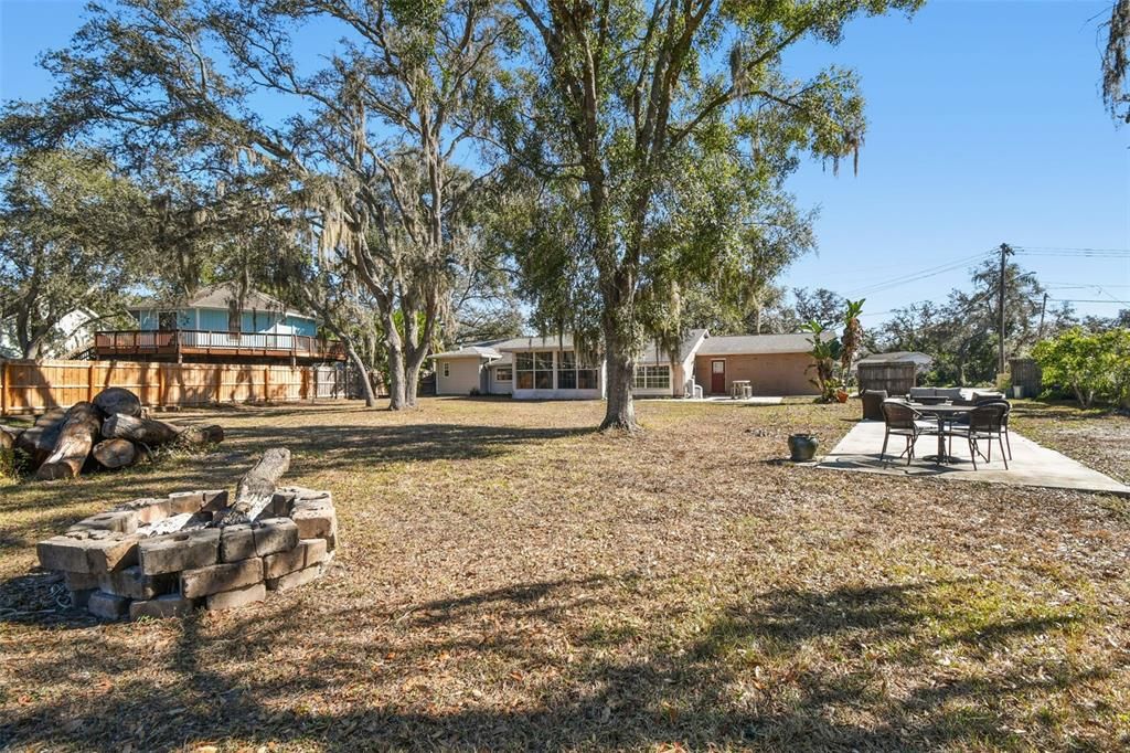 待售: $524,900 (3 贝兹, 3 浴室, 2056 平方英尺)