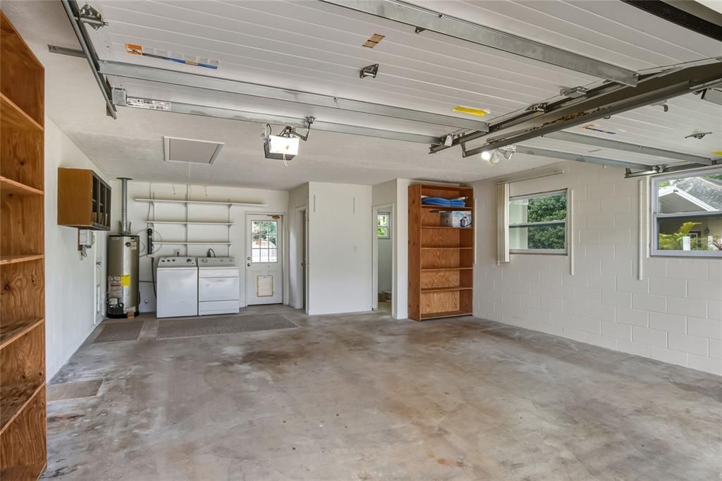 For Sale: $435,000 (3 beds, 2 baths, 1826 Square Feet)