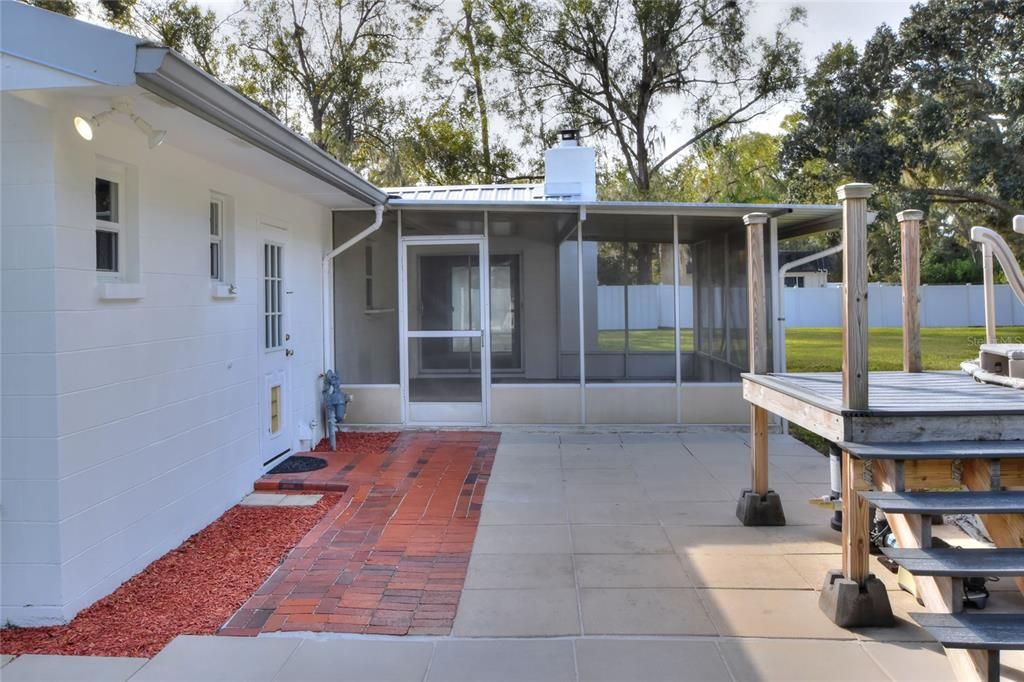 For Sale: $435,000 (3 beds, 2 baths, 1826 Square Feet)