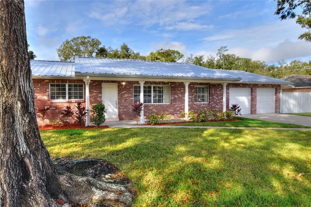 For Sale: $435,000 (3 beds, 2 baths, 1826 Square Feet)