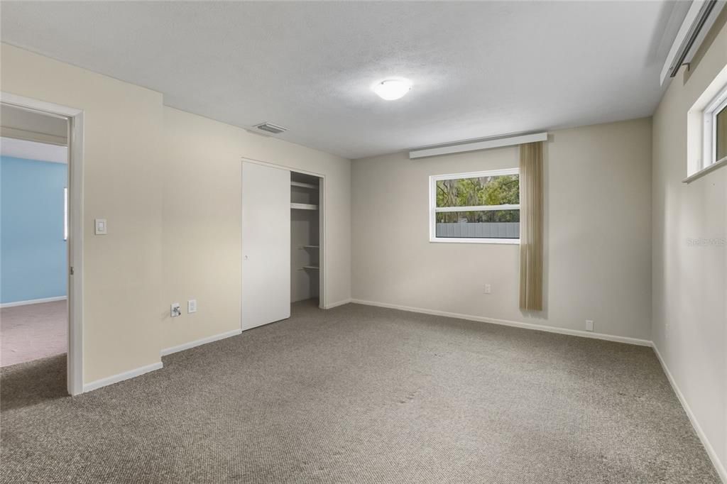 For Sale: $435,000 (3 beds, 2 baths, 1826 Square Feet)