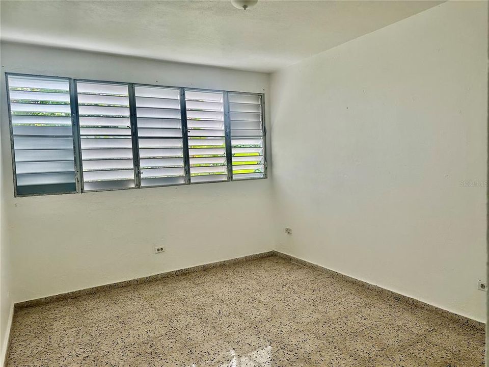 For Sale: $215,000 (4 beds, 3 baths, 0 Square Feet)