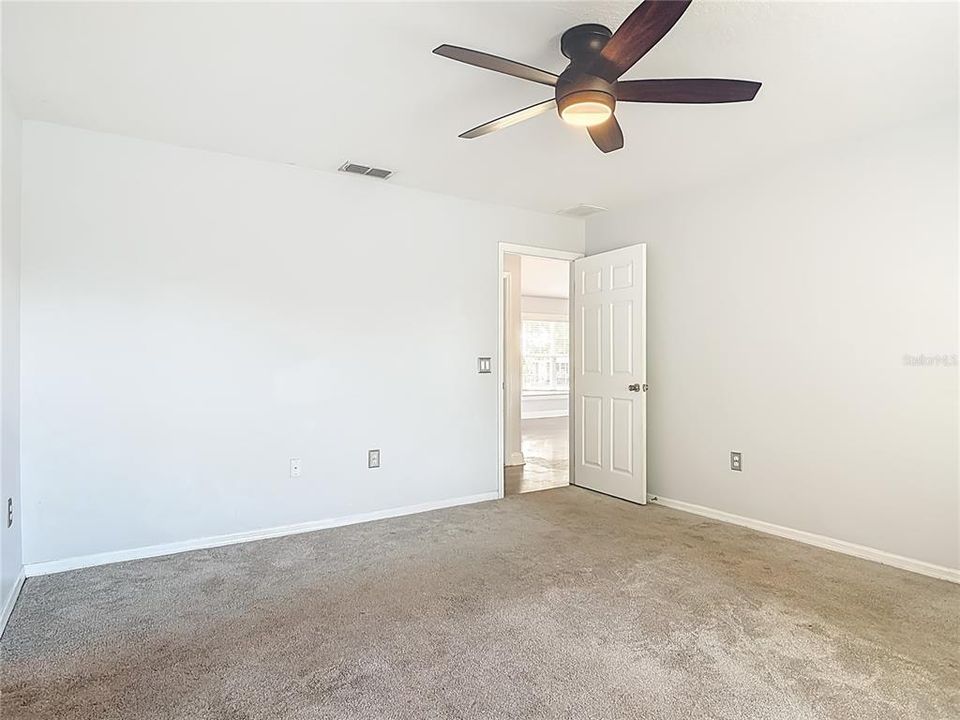 For Rent: $2,200 (3 beds, 2 baths, 1480 Square Feet)