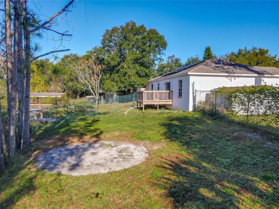 For Rent: $2,200 (3 beds, 2 baths, 1480 Square Feet)