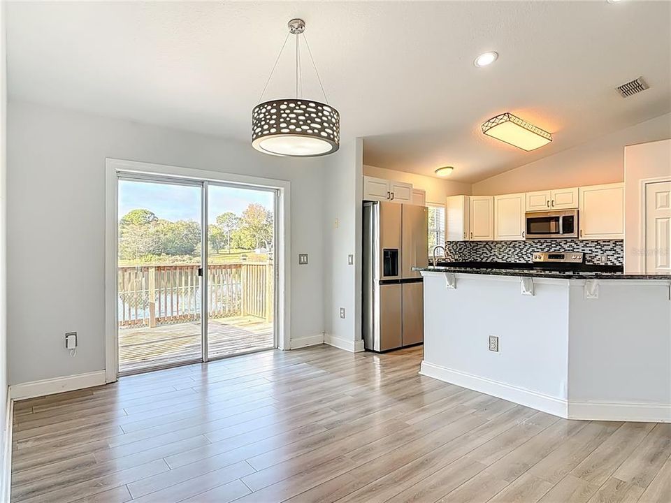 For Rent: $2,200 (3 beds, 2 baths, 1480 Square Feet)