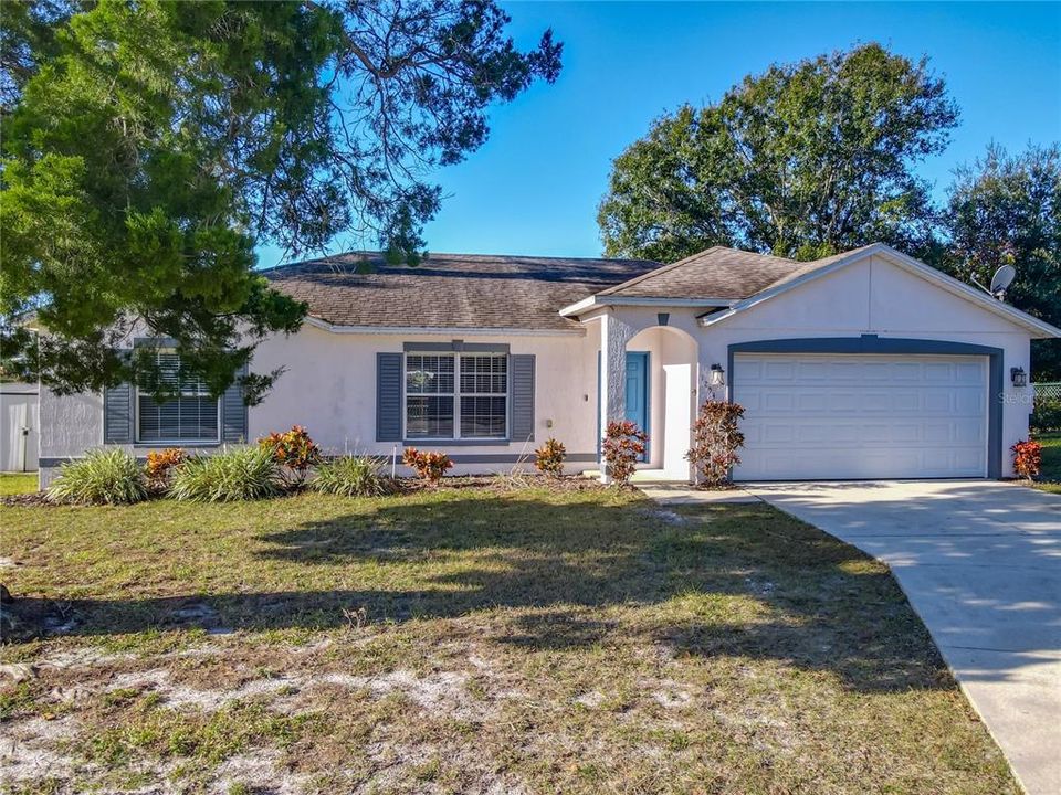 For Rent: $2,200 (3 beds, 2 baths, 1480 Square Feet)