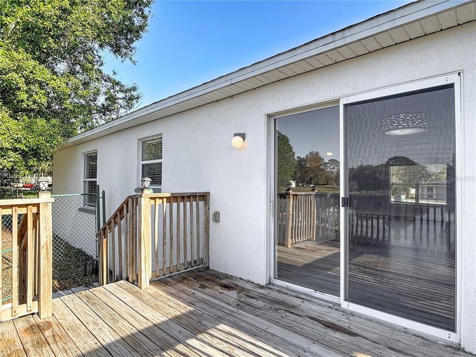 For Rent: $2,200 (3 beds, 2 baths, 1480 Square Feet)