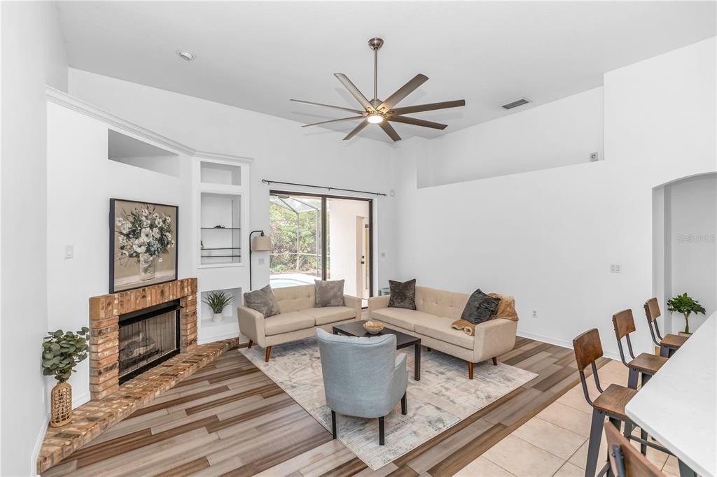 На продажу: $475,000 (4 спален, 2 ванн, 2240 Квадратных фут)