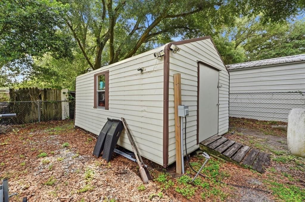 Active With Contract: $234,000 (3 beds, 2 baths, 1700 Square Feet)