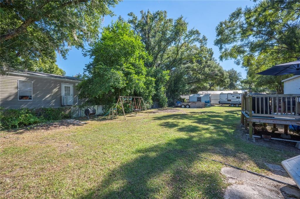 Active With Contract: $234,000 (3 beds, 2 baths, 1700 Square Feet)