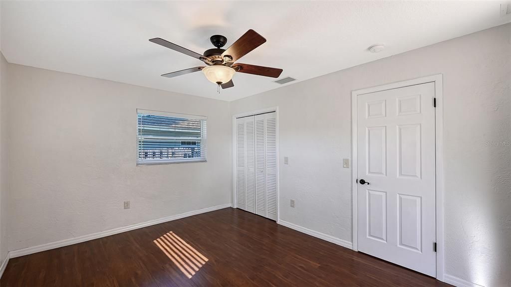 Active With Contract: $559,000 (3 beds, 2 baths, 1784 Square Feet)