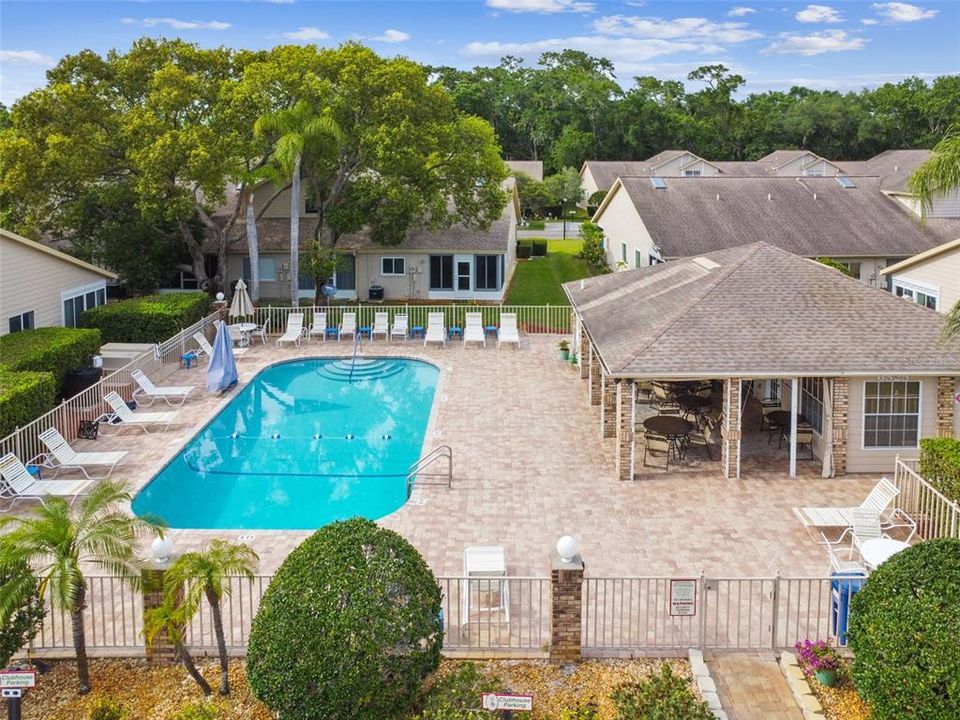 待售: $215,000 (3 贝兹, 2 浴室, 1359 平方英尺)