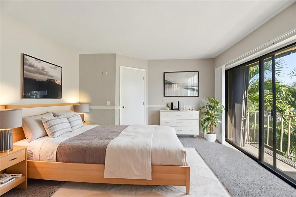 待售: $199,900 (2 贝兹, 2 浴室, 1260 平方英尺)