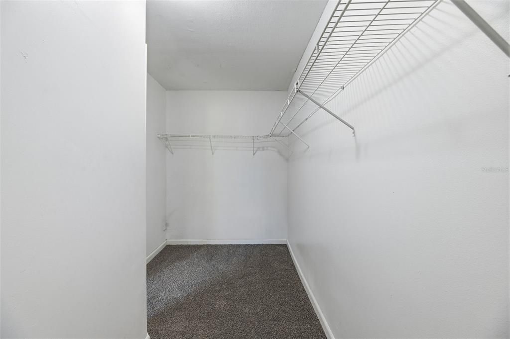 待售: $199,900 (2 贝兹, 2 浴室, 1260 平方英尺)