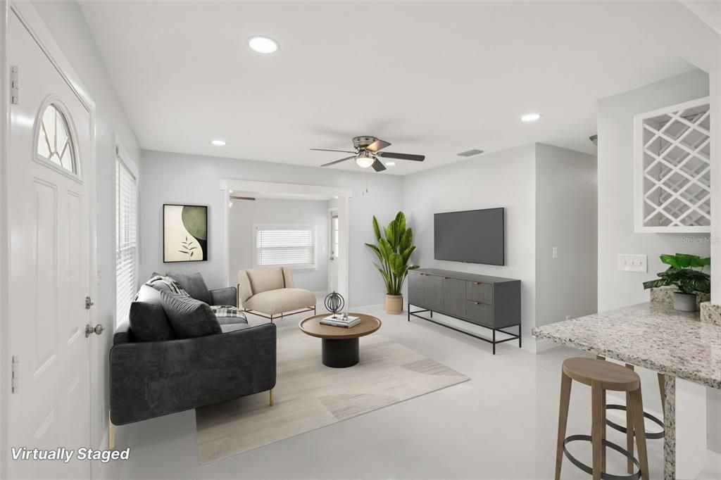 待售: $375,000 (4 贝兹, 2 浴室, 1410 平方英尺)