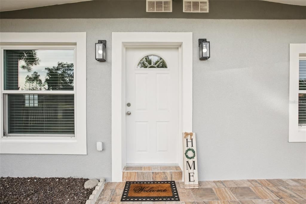 待售: $375,000 (4 贝兹, 2 浴室, 1410 平方英尺)