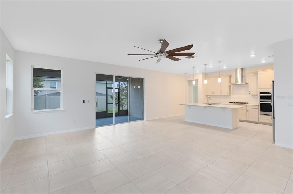 For Sale: $565,000 (4 beds, 3 baths, 2583 Square Feet)