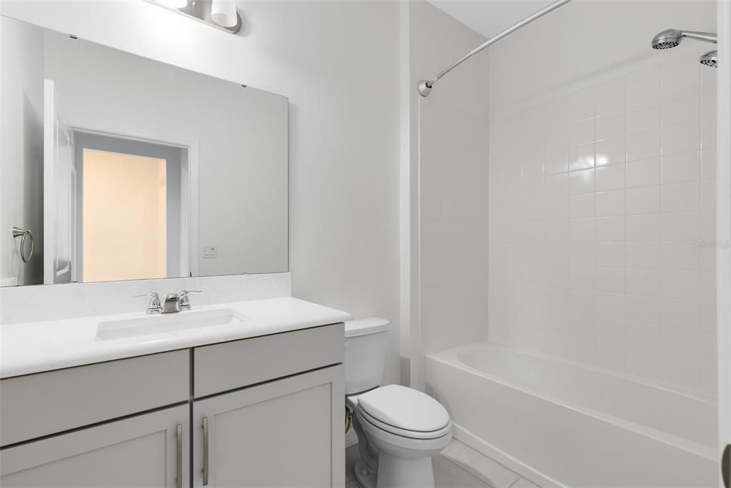 For Sale: $565,000 (4 beds, 3 baths, 2583 Square Feet)