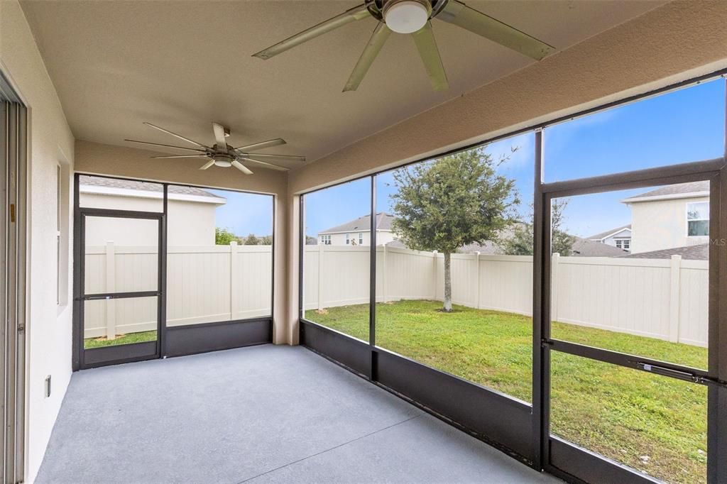 For Sale: $565,000 (4 beds, 3 baths, 2583 Square Feet)