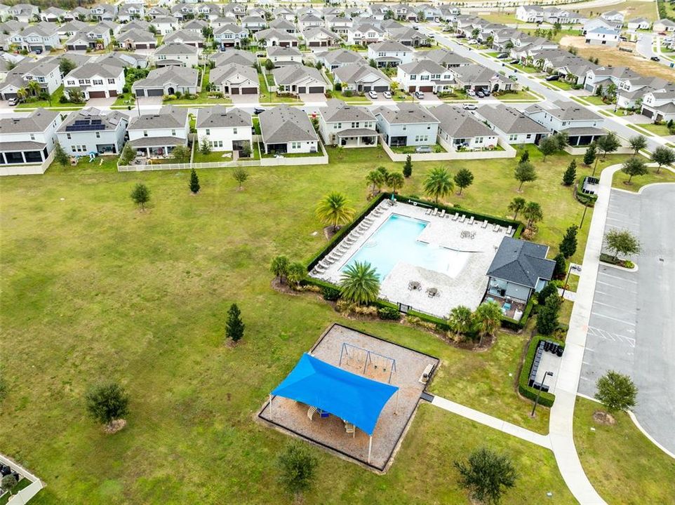 For Sale: $565,000 (4 beds, 3 baths, 2583 Square Feet)