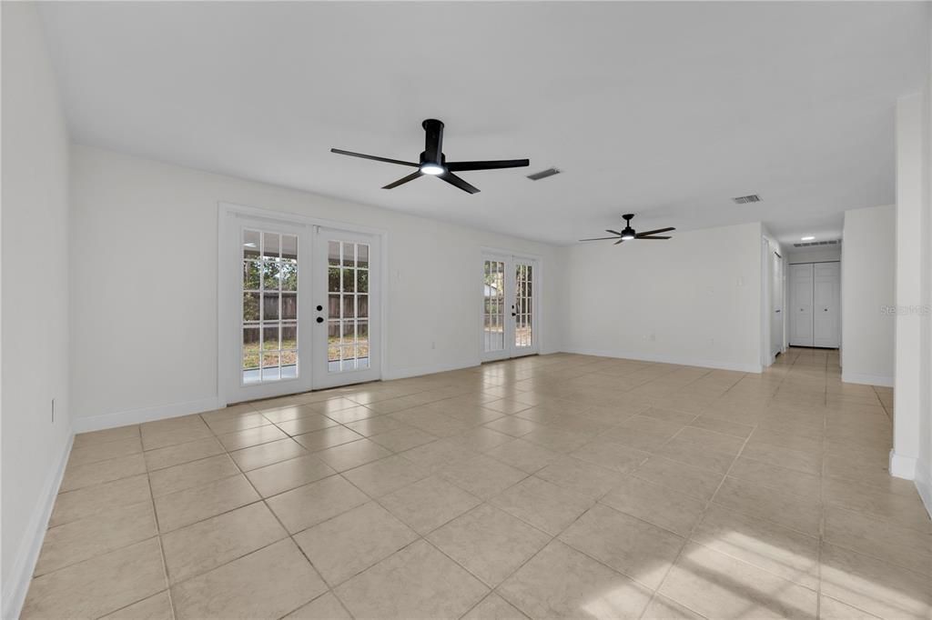 For Sale: $295,000 (3 beds, 2 baths, 1447 Square Feet)