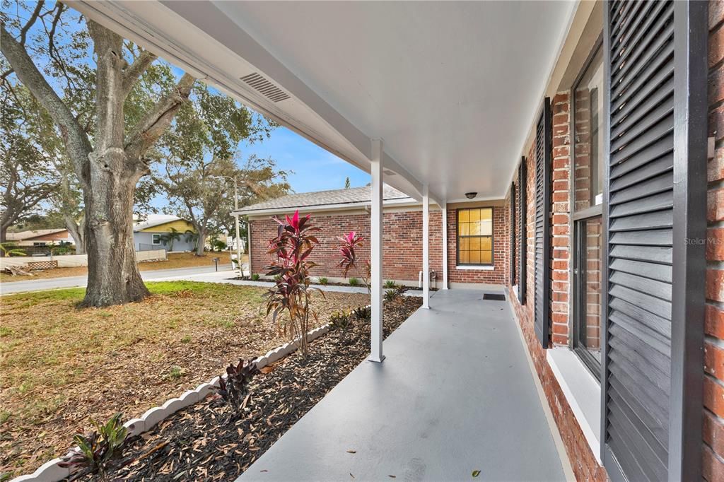 For Sale: $295,000 (3 beds, 2 baths, 1447 Square Feet)