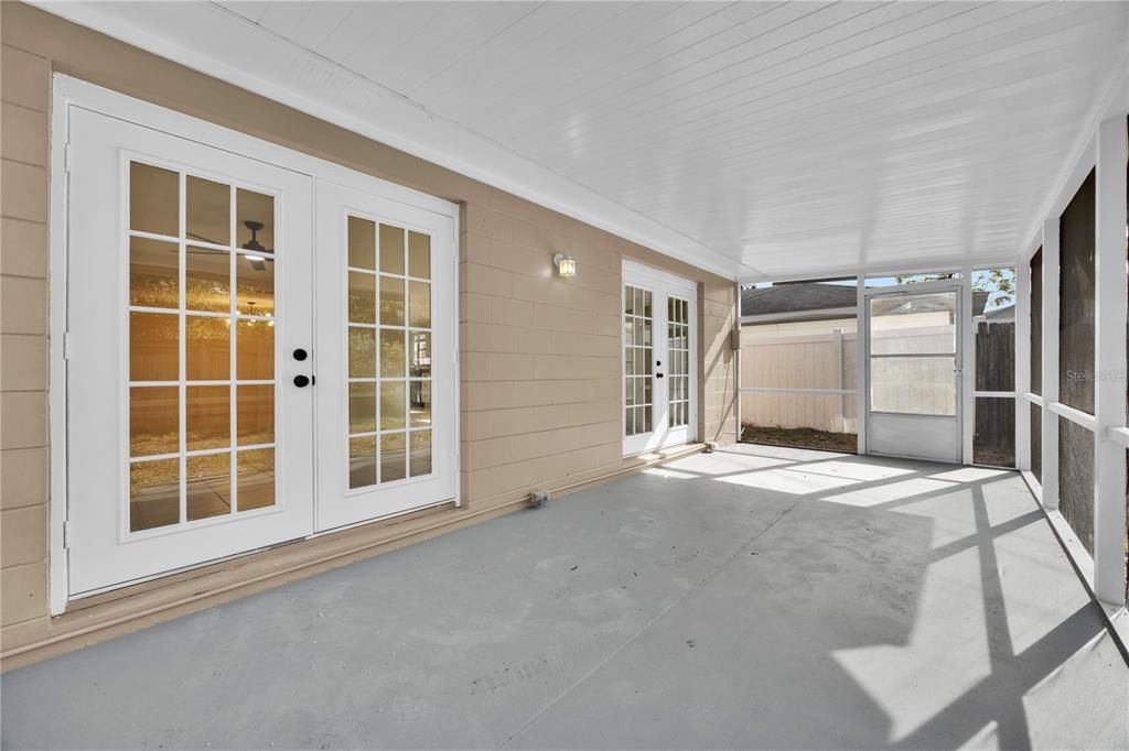 For Sale: $295,000 (3 beds, 2 baths, 1447 Square Feet)