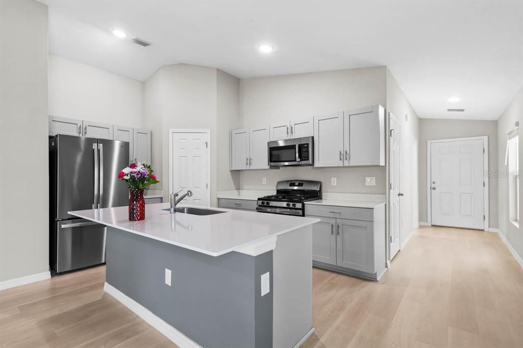 En Venta: $389,000 (3 camas, 2 baños, 1602 Pies cuadrados)