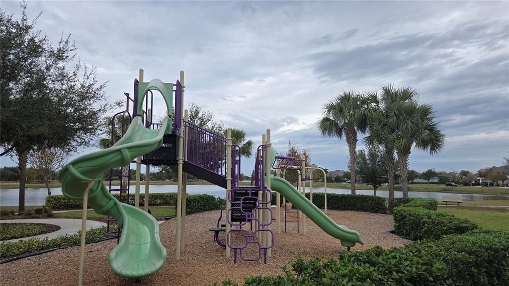 En Venta: $389,000 (3 camas, 2 baños, 1602 Pies cuadrados)