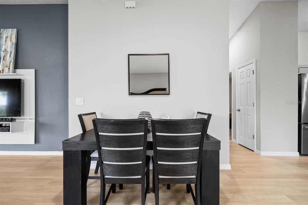 En Venta: $389,000 (3 camas, 2 baños, 1602 Pies cuadrados)