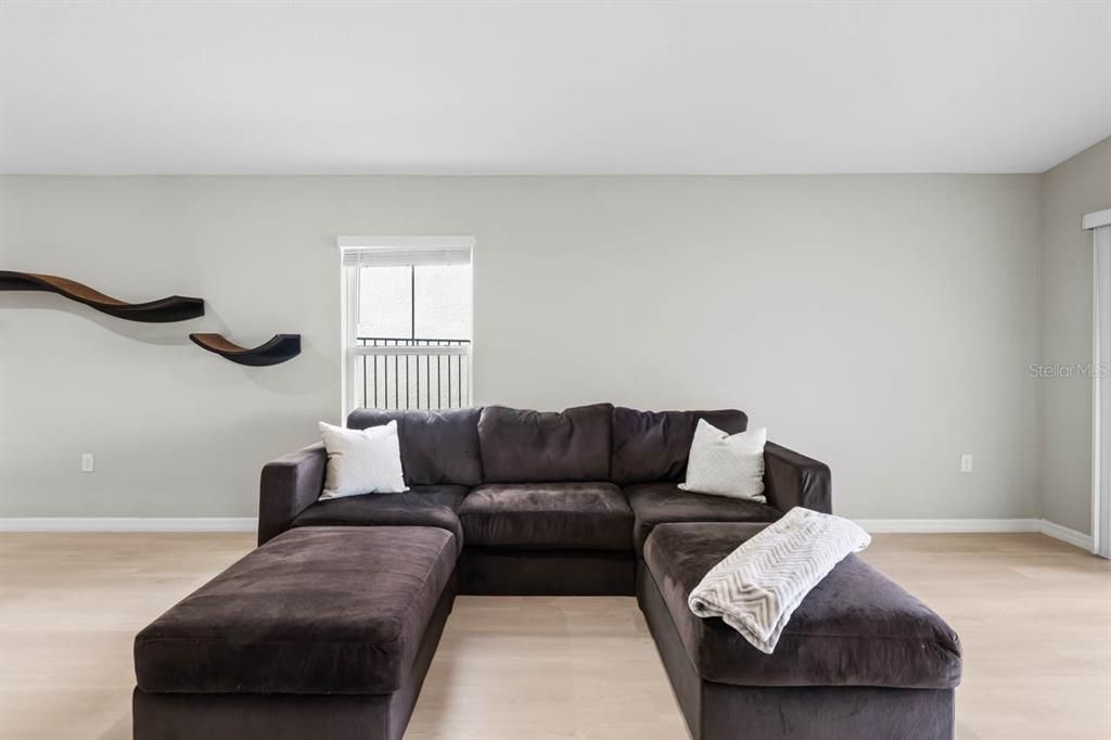 En Venta: $389,000 (3 camas, 2 baños, 1602 Pies cuadrados)